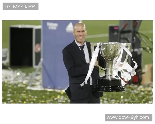 马卡：齐达内受邀参加多元宇宙瑞士博览会，引发现场大规模混乱